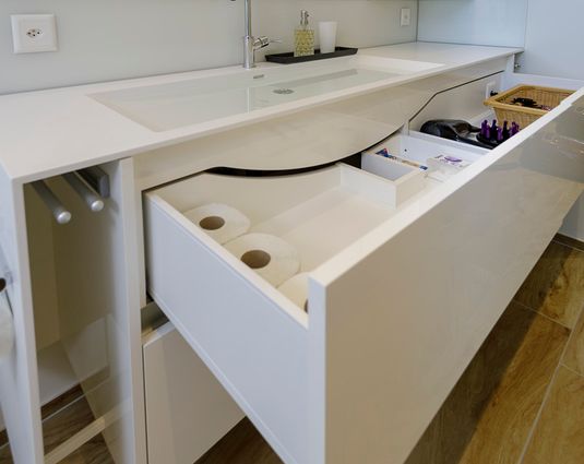 Waschtischunterschrank nach Maß